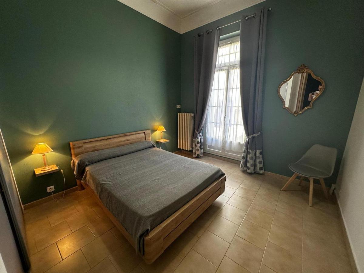 Appartement 4 A 8 Personnes, Spacieux De Standing Classe 4 Etoiles Nîmes Exteriör bild