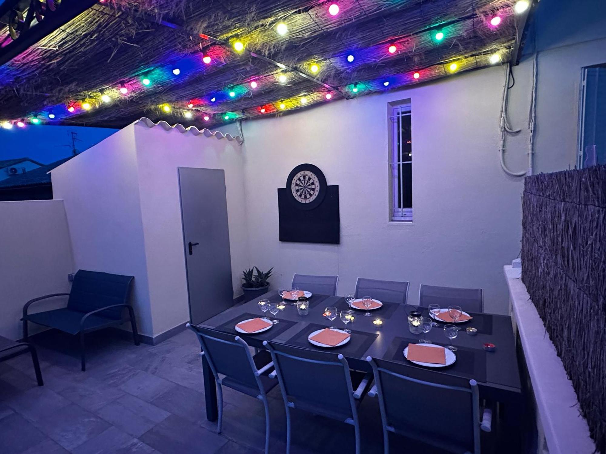 Appartement 4 A 8 Personnes, Spacieux De Standing Classe 4 Etoiles Nîmes Exteriör bild